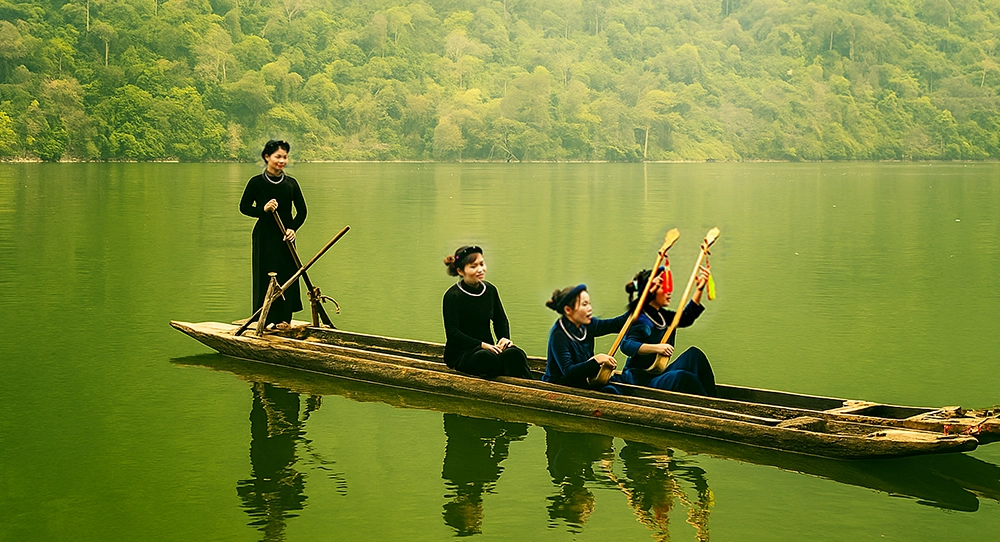 BA BE LAKE