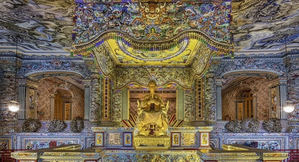 TIMELESS CENTRAL VIETNAM