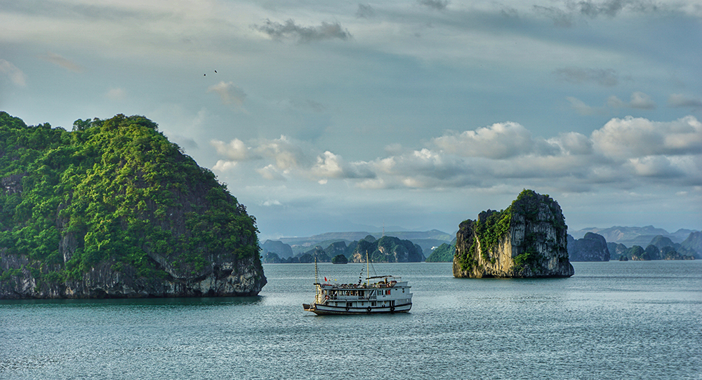 VIETNAM ADVENTURE