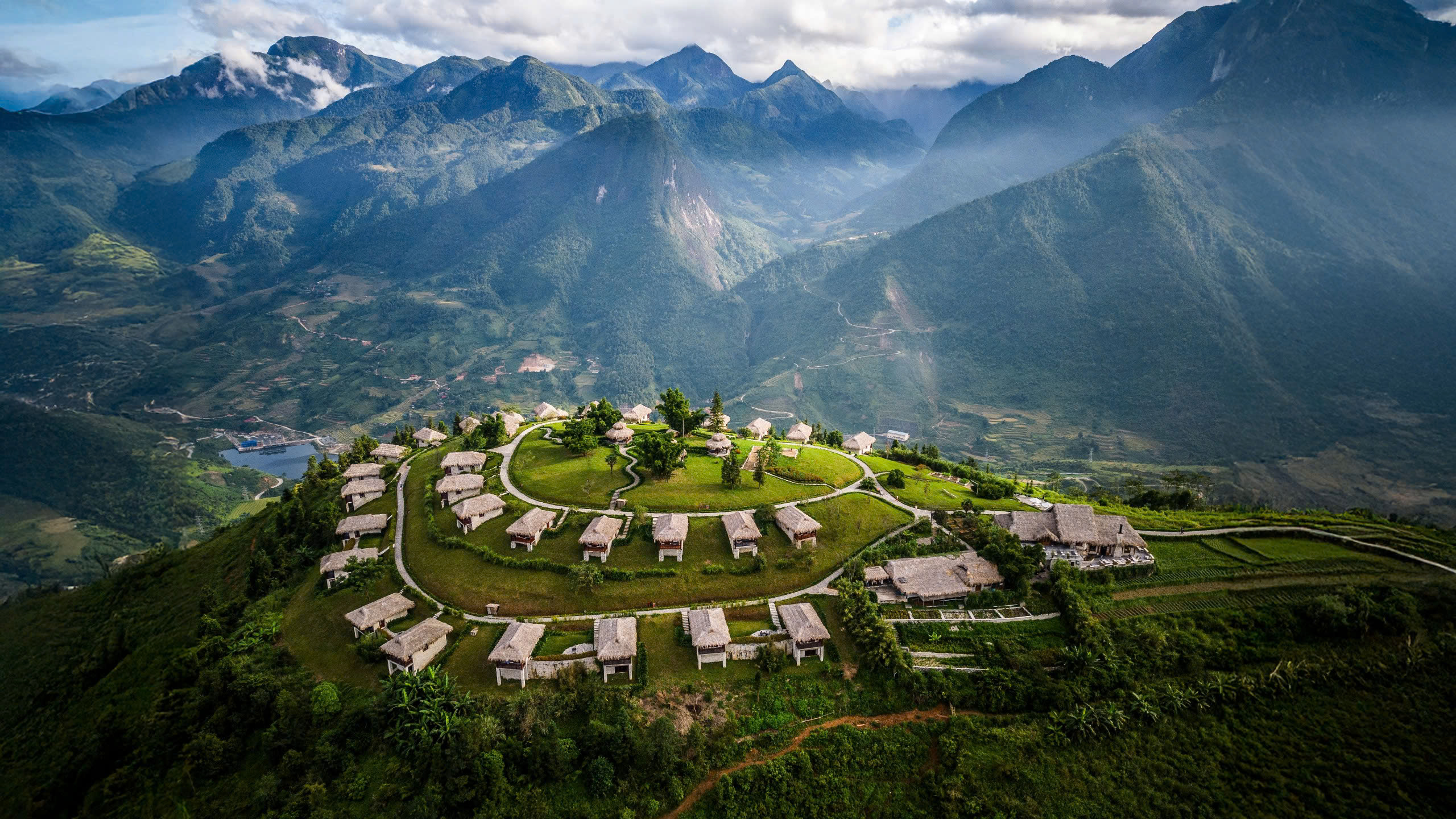 1000+ Top Hotels At Best Prices & Terms